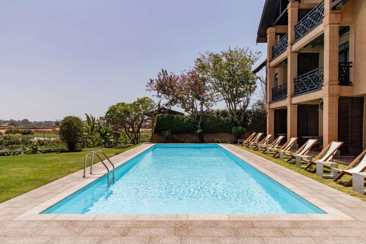 Radisson Hotel Tamboho Waterfront Antananarivo Ngoại thất bức ảnh