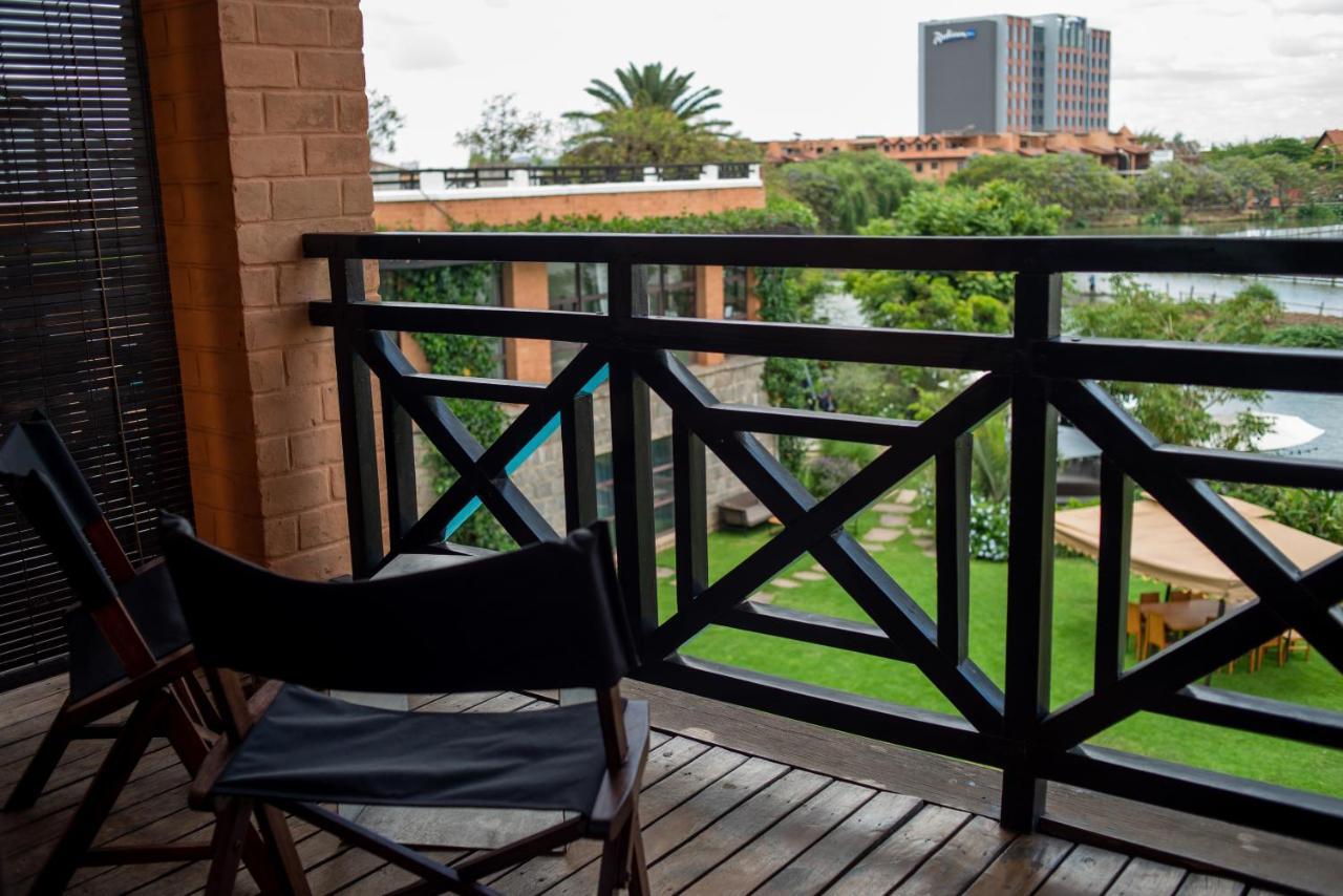 Radisson Hotel Tamboho Waterfront Antananarivo Ngoại thất bức ảnh