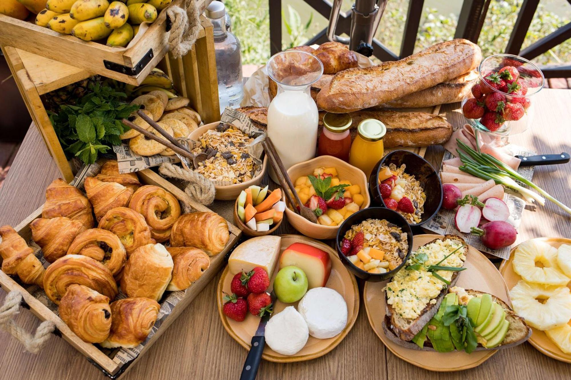 Radisson Hotel Tamboho Waterfront Antananarivo Ngoại thất bức ảnh